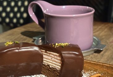 季節限定スィーツ　ショコラ ミルクレープ　2026